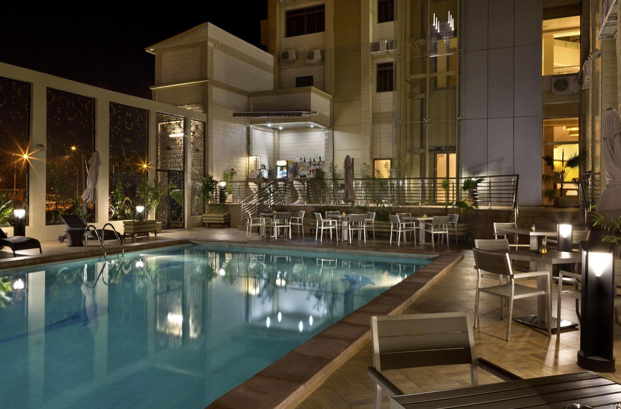 Bravia Hotel Ouagadougou Exterior photo
